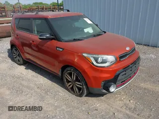 2018 Kia Soul ! with VIN KNDJX3AA5J7568343, listed as a IAAI auction lot 42086485 with 183,369 mi miles. Bid and sale history available at carsss.com. Image 1.