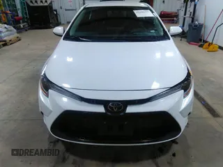 2021 Toyota Corolla LE with VIN 5YFEPMAE1MP189952, listed as a IAAI auction lot 42100355 with 57,345 mi miles. Bid and sale history available at carsss.com. Image 6.