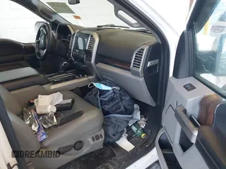 2016 Ford F-150 XLT with VIN 1FTEW1EG3GFA82524, listed as a IAAI auction lot 41512639 with 180,754 mi miles. Bid and sale history available at carsss.com. Image 5.