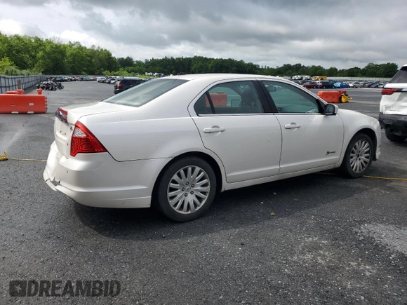 2010 Ford Fusion Hybrid with VIN 3FADP0L36AR203663, listed as a Copart auction lot 60310095 with 211,922 mi miles and Salvage title. Bid and sale history available at DreamBid. Image 3.
