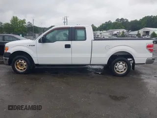 2011 Ford F-150 XL with VIN 1FTEX1CM3BFC86478, listed as a IAAI auction lot 42322433 with 136,171 mi miles and . Bid and sale history available at DreamBid. Image 14.
