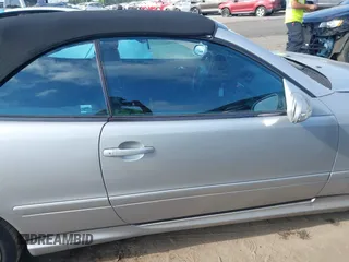 2003 Mercedes-Benz CLK 430 z VIN WDBLK70G13T130450, wystawiony jako IAAI lot #42280960 z przebiegiem 83 013 mil mil oraz . Historia ofert i sprzedaży dostępna na DreamBid. Obrazek 14.