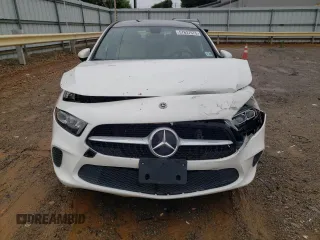 2021 Mercedes-Benz A 220 z VIN W1K3G4FB3MJ270404, wystawiony jako Copart lot #57637575 z przebiegiem 23 708 mil mil oraz Szkody całkowita. Historia ofert i sprzedaży dostępna na DreamBid. Obrazek 5.