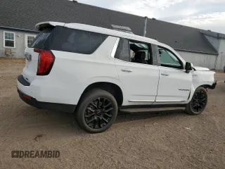 2023 GMC Yukon SLT with VIN 1GKS2BKDXPR224823, listed as a Copart auction lot 71722654 with 32,203 mi miles and Salvage Title. Bid and sale history available at carsss.com. Image 3.