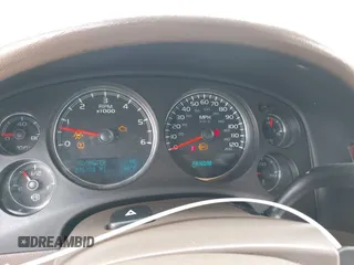2010 Chevrolet Tahoe LT с VIN 1GNUCBE09AR216446, выставлен на аукционе IAAI как лот 42002298 с пробегом 278 738 миль миль и . История ставок и продаж доступна на DreamBid. Изображение 7.