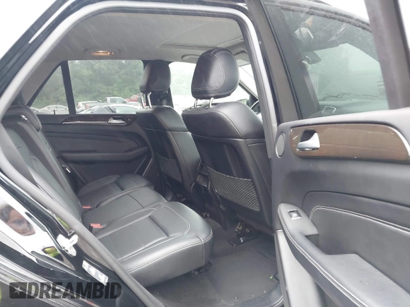 2015 Mercedes-Benz M 350 with VIN 4JGDA5HB1FA446304, listed as a IAAI auction lot 42610867 with 114,834 mi miles and . Bid and sale history available at DreamBid. Image 8.