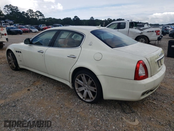 2010 Maserati Quattroporte S z VIN ZAM39JKA3A0052282, wystawiony jako Copart lot #58591175 z przebiegiem Nie podano mil oraz Czysty tytuł • Clean title. Historia ofert i sprzedaży dostępna na DreamBid. Obrazek 2.