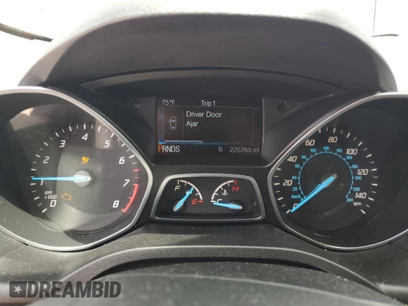 2015 Ford Escape Titanium with VIN 1FMCU0J92FUC42929, listed as a Copart auction lot 59863845 with 226,265 mi miles and Salvage title. Bid and sale history available at DreamBid. Image 9.