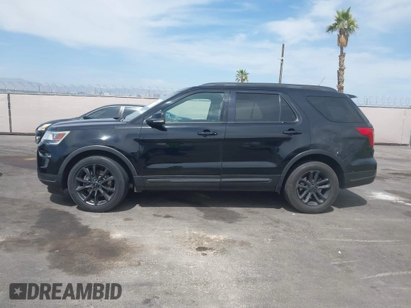 2018 Ford Explorer XLT z VIN 1FM5K7D89JGB09280, wystawiony jako IAAI lot #42360480 z przebiegiem 76 727 mil mil oraz . Historia ofert i sprzedaży dostępna na DreamBid. Obrazek 14.