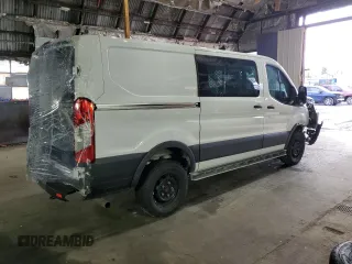 2024 Ford Transit Cargo with VIN 1FTBR1Y8XRKA71416, listed as a Copart auction lot 54745785 with 9,208 mi miles and Clean Title. Bid and sale history available at DreamBid. Image 3.