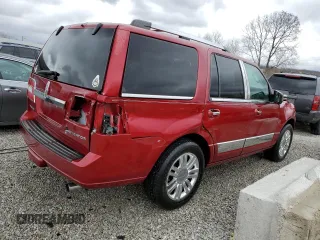 2014 Lincoln Navigator z VIN 5LMJJ2J55EEL06038, wystawiony jako Copart lot #49721105 z przebiegiem 97 659 mil mil oraz Szkoda całkowita • Salvage title. Historia ofert i sprzedaży dostępna na DreamBid. Obrazek 3.