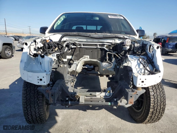 2019 Nissan Frontier SL with VIN 1N6AD0ER4KN757292, listed as a Copart auction lot 52388835 with 0 mi miles and Salvage Title. Bid and sale history available at carsss.com. Image 5.