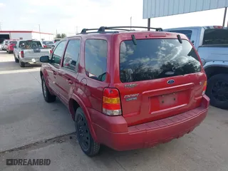 2006 Ford Escape Limited with VIN 1FMYU04166KD46606, listed as a IAAI auction lot 41713276 with 1 mi miles. Bid and sale history available at carsss.com. Image 3.