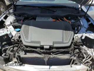 2022 Audi e-tron Premium Plus z VIN WA1LAAGE1NB046721, wystawiony jako Copart lot #60505985 z przebiegiem 23 143 mil mil oraz Szkoda całkowita • Salvage title. Historia ofert i sprzedaży dostępna na DreamBid. Obrazek 12.