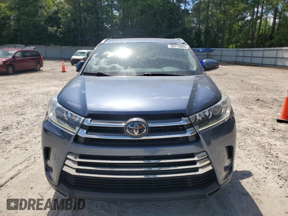 2018 Toyota Highlander Limited with VIN 5TDDZRFH9JS864309, listed as a Copart auction lot 58119095 with 82,617 mi miles and Salvage title. Bid and sale history available at DreamBid. Image 5.