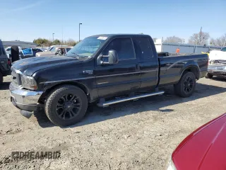 2001 Ford Super Duty F-250 XL with VIN 1FTNX20F81EC57350, listed as a Copart auction lot 46280915 with 256,130 mi miles and Salvage Title. Bid and sale history available at carsss.com. Image 1.