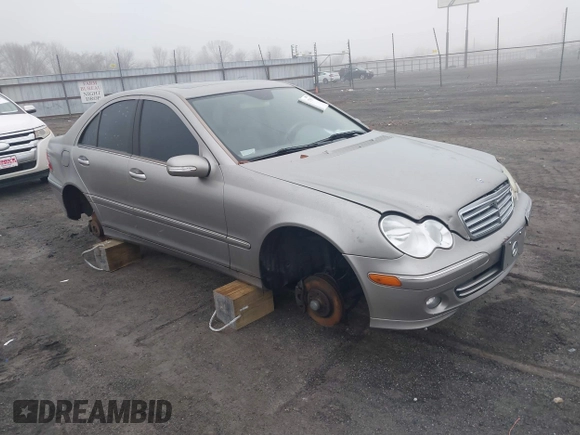 2006 Mercedes-Benz C 280 Luxury with VIN WDBRF54H26A850376, listed as a IAAI auction lot 41491705 with 269,060 mi miles and . Bid and sale history available at DreamBid. Image 1.