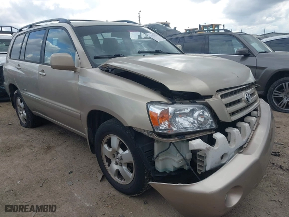 2006 Toyota Highlander w/3rd Row with VIN JTEEP21A960163299, listed as a IAAI auction lot 41179758 with 205,521 mi miles. Bid and sale history available at carsss.com. Image 1.