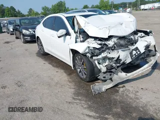 2015 Acura TLX V6 with VIN 19UUB2F35FA006406, listed as a IAAI auction lot 42409538 with Not provided miles and . Bid and sale history available at DreamBid. Image 1.