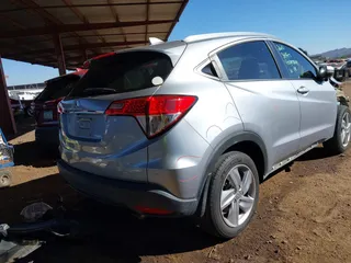 2019 Honda HR-V EX with VIN 3CZRU5H51KM713475, listed as a IAAI auction lot 41317771 with 51,948 mi miles. Bid and sale history available at carsss.com. Image 4.