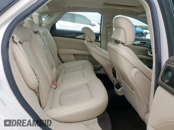 2019 Lincoln MKZ Reserve II с VIN 3LN6L5E91KR607836, выставлен на аукционе Copart как лот 60242425 с пробегом 81 739 миль миль и Списание • Salvage title. История ставок и продаж доступна на DreamBid. Изображение 10.