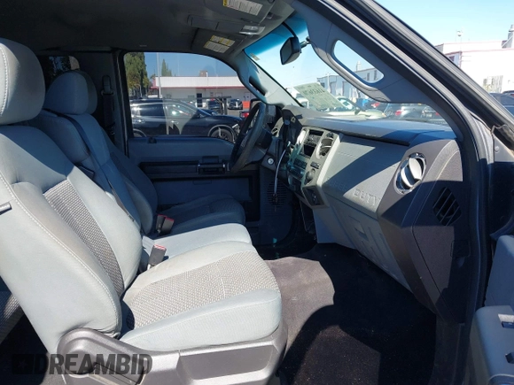 2011 Ford F-250 XL with VIN 1FT7X2A65BEA25829, listed as a IAAI auction lot 41633670 with 214,688 mi miles and . Bid and sale history available at DreamBid. Image 5.