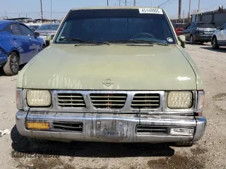 1997 Nissan Frontier XE with VIN 1N6SD16S4VC422545, listed as a Copart auction lot 45149905 with 179,265 mi miles and Salvage title. Bid and sale history available at DreamBid. Image 5.
