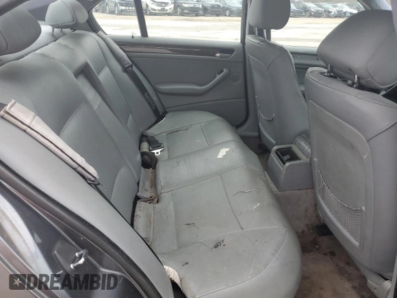 2002 BMW 3 Series 325i with VIN WBAET37472NG79214, listed as a Copart auction lot 43781045 with 310,968 mi miles and Salvage Title. Bid and sale history available at carsss.com. Image 11.