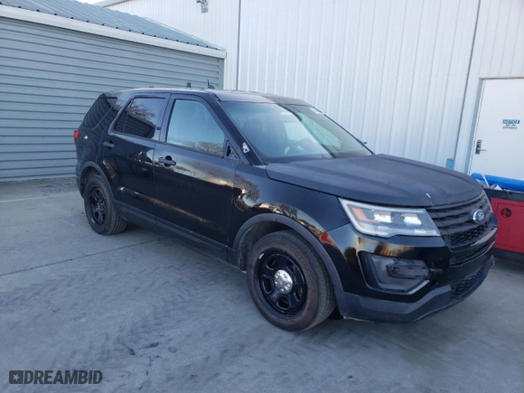2016 Ford Utility Police Interceptor with VIN 1FM5K8AR4GGC07614, listed as a Copart auction lot 48434815 with 82,501 mi miles and Clean Title. Bid and sale history available at carsss.com. Image 4.