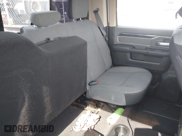 2019 Ram 2500 Lone Star with VIN 3C6UR5DL0KG590912, listed as a IAAI auction lot 42669594 with 128,789 mi miles and . Bid and sale history available at DreamBid. Image 8.