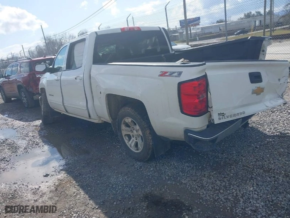 2015 Chevrolet Silverado 1500 LT with VIN 3GCUKREC6FG507279, listed as a IAAI auction lot 41669208 with NaN miles. Bid and sale history available at carsss.com. Image 3.