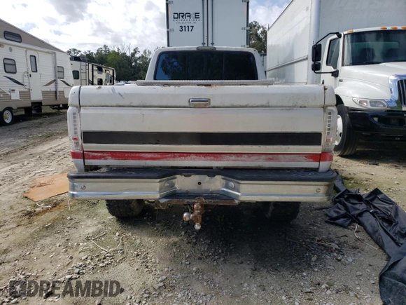 1995 Ford F-350 с VIN 1FTJW36F9SEA23346, выставлен на аукционе Copart как лот 75330444 с пробегом Не указан миль и Списание • Salvage title. История ставок и продаж доступна на DreamBid. Изображение 6.