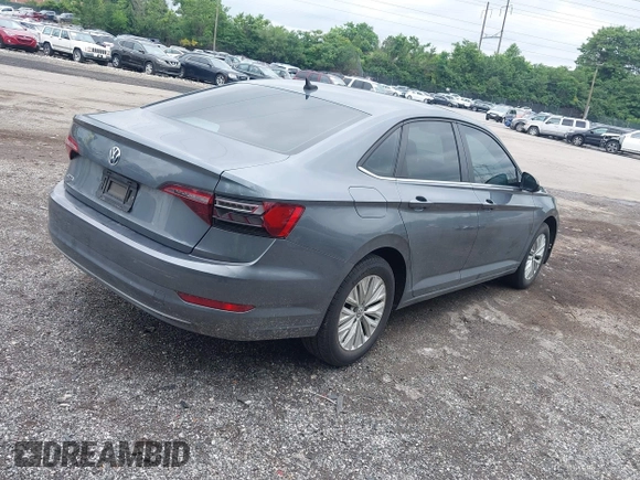 2020 Volkswagen Jetta S с VIN 3VWCB7BU5LM042971, выставлен на аукционе IAAI как лот 42534466 с пробегом 115 690 миль миль и . История ставок и продаж доступна на DreamBid. Изображение 4.