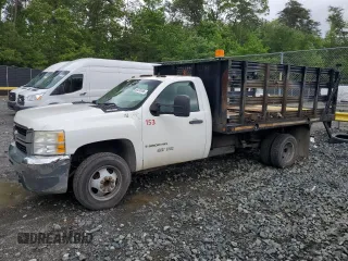 2009 Chevrolet Silverado 3500HD WT with VIN 1GBJC74K39E135526, listed as a Copart auction lot 55476145 with 231,642 mi miles and Clean Title. Bid and sale history available at DreamBid. Image 1.