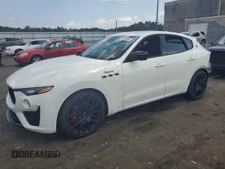 2023 Maserati Levante with VIN ZN661YUMXPX429939, listed as a Copart auction lot 68640434 with 10,873 mi miles and Salvage title. Bid and sale history available at DreamBid. Image 1.