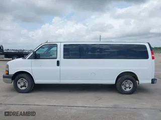 2012 Chevrolet Express Passenger 1LT with VIN 1GAZG1FG9C1129455, listed as a IAAI auction lot 42105765 with 150,090 mi miles. Bid and sale history available at carsss.com. Image 14.