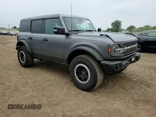 2023 Ford Bronco с VIN 1FMEE5DP8PLB53323, выставлен на аукционе Copart как лот 60020625 с пробегом 23 987 миль миль и Списание • Salvage title. История ставок и продаж доступна на DreamBid. Изображение 14.