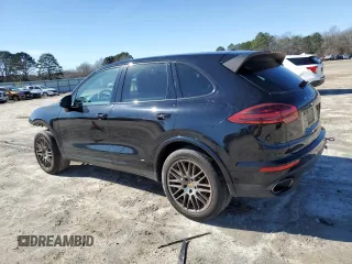 2017 Porsche Cayenne z VIN WP1AA2A25HKA81573, wystawiony jako Copart lot #44946605 z przebiegiem 119 146 mil mil oraz Szkoda całkowita • Salvage title. Historia ofert i sprzedaży dostępna na DreamBid. Obrazek 2.