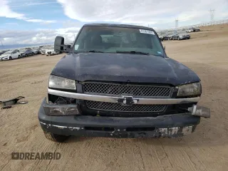 2003 Chevrolet Silverado 1500HD LT z VIN 1GCGC13U93F217588, wystawiony jako Copart lot #81361393 z przebiegiem 206 034 mil mil oraz Szkoda całkowita • Salvage title. Historia ofert i sprzedaży dostępna na DreamBid. Obrazek 5.