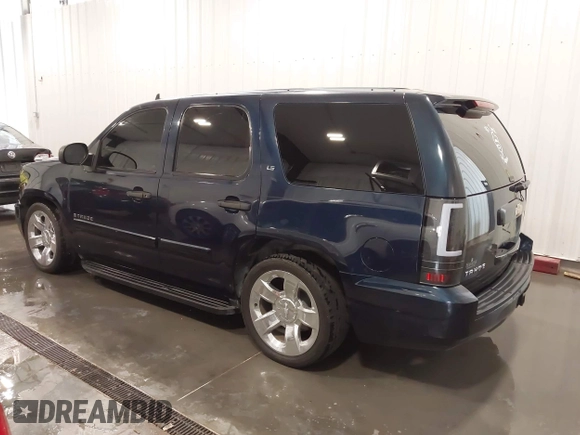 2007 Chevrolet Tahoe LS with VIN 1GNFC13C87R394003, listed as a IAAI auction lot 42206597 with 147,358 mi miles and . Bid and sale history available at DreamBid. Image 3.