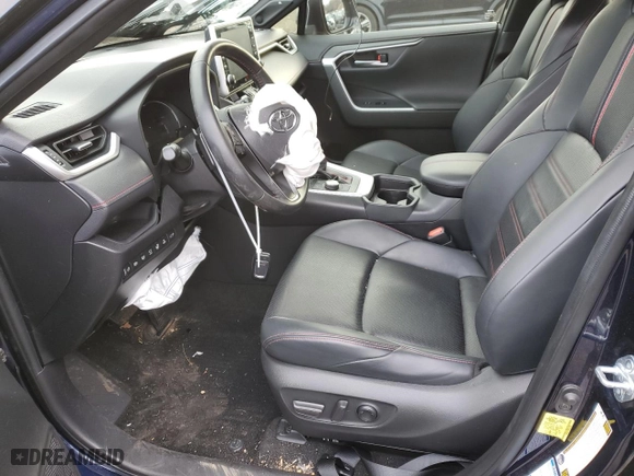2021 Toyota RAV4 Prime XSE with VIN JTMFB3FV5MD015682, listed as a Copart auction lot 85825944 with 40,606 mi miles and Salvage Title. Bid and sale history available at carsss.com. Image 7.