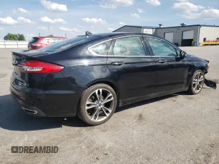 2019 Ford Fusion Titanium with VIN 3FA6P0K96KR270554, listed as a Copart auction lot 55976915 with 132,731 mi miles and Clean title. Bid and sale history available at DreamBid. Image 3.
