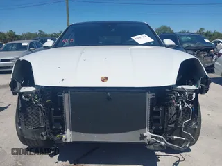 2024 Porsche Cayenne with VIN WP1BA2AY3RDA49140, listed as a IAAI auction lot 42043764 with 13,707 mi miles and . Bid and sale history available at DreamBid. Image 13.