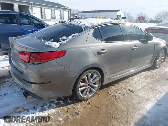 2015 Kia Optima SX Turbo with VIN 5XXGR4A63FG449274, listed as a IAAI auction lot 41600422 with 158,133 mi miles. Bid and sale history available at carsss.com. Image 4.