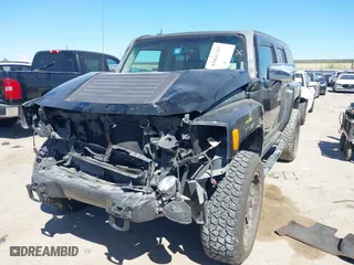 2006 Hummer H3 with VIN 5GTDN136768275733, listed as a IAAI auction lot 41841767 with 91,113 mi miles. Bid and sale history available at carsss.com. Image 17.