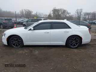 2018 Chrysler 300 with VIN 2C3CCAGG2JH269969, listed as a IAAI auction lot 41199752 with 99,332 mi miles. Bid and sale history available at carsss.com. Image 14.