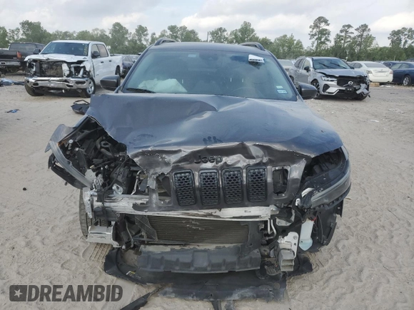 2021 Jeep Cherokee Altitude with VIN 1C4PJLLB0MD173851, listed as a Copart auction lot 53500385 with 57,674 mi miles and Salvage title. Bid and sale history available at DreamBid. Image 5.