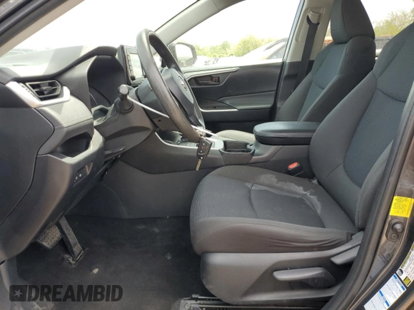 2021 Toyota RAV4 LE with VIN 2T3F1RFV6MC164399, listed as a Copart auction lot 56422785 with 72,027 mi miles and Salvage title. Bid and sale history available at DreamBid. Image 7.
