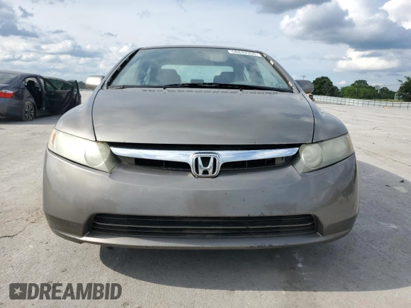 2008 Honda Civic LX z VIN 2HGFA16528H338878, wystawiony jako Copart lot #58849355 z przebiegiem 193 528 mil mil oraz Czysty tytuł • Clean title. Historia ofert i sprzedaży dostępna na DreamBid. Obrazek 5.
