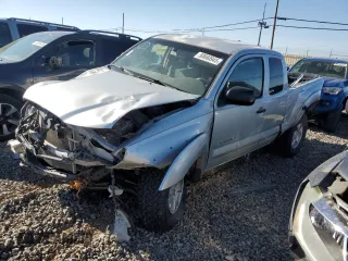 2009 Toyota Tacoma with VIN 5TEUU42N39Z611434, listed as a Copart auction lot 50660945 with 237,070 mi miles and Salvage title. Bid and sale history available at DreamBid. Image 1.